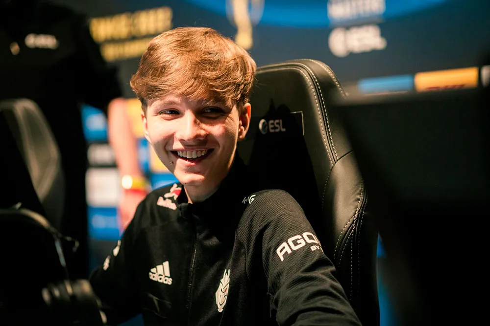 Grafikeinstellungen von m0NESY im Jahr 2026: Die Geheimnisse des Team Falcons Snipers